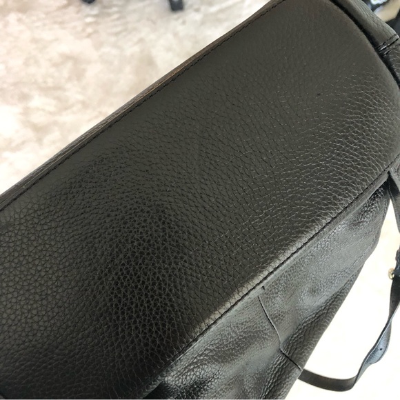 Kate Spade bag with gold hardware - Picture 8 of 11